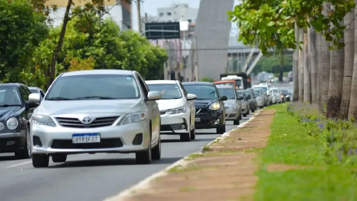 image ‘Bebi, dirigi, me f***’: Detran aposta em mensagem direta em campanha para o carnaval