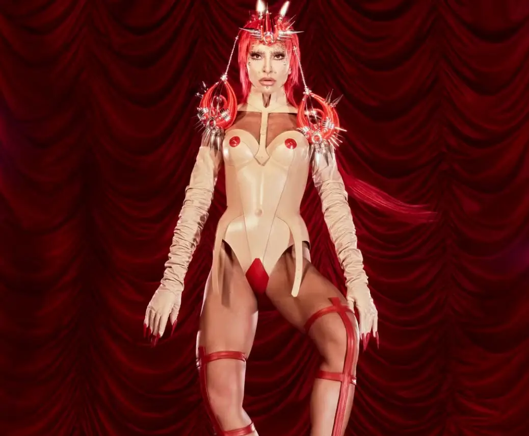 Sabrina Sato simula nudez completa em look para o carnaval; veja fotos 3 image 1 Sabrina Sato simula nudez completa em look para o carnaval; veja fotos