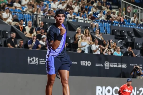 Luís Augusto Miguel, tenista goiano durante disputa do Rio Open