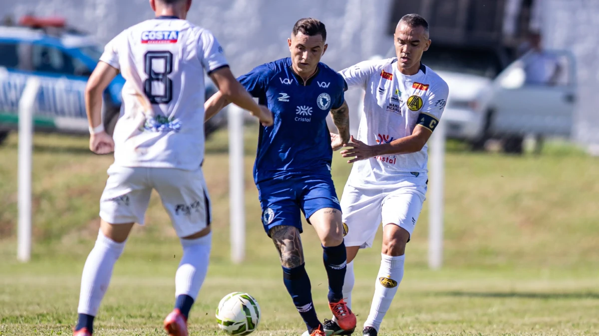 Centro Oeste 4x2 Aparecidense