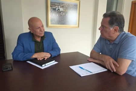 alcides-ribeiro-e-marconi-perillo