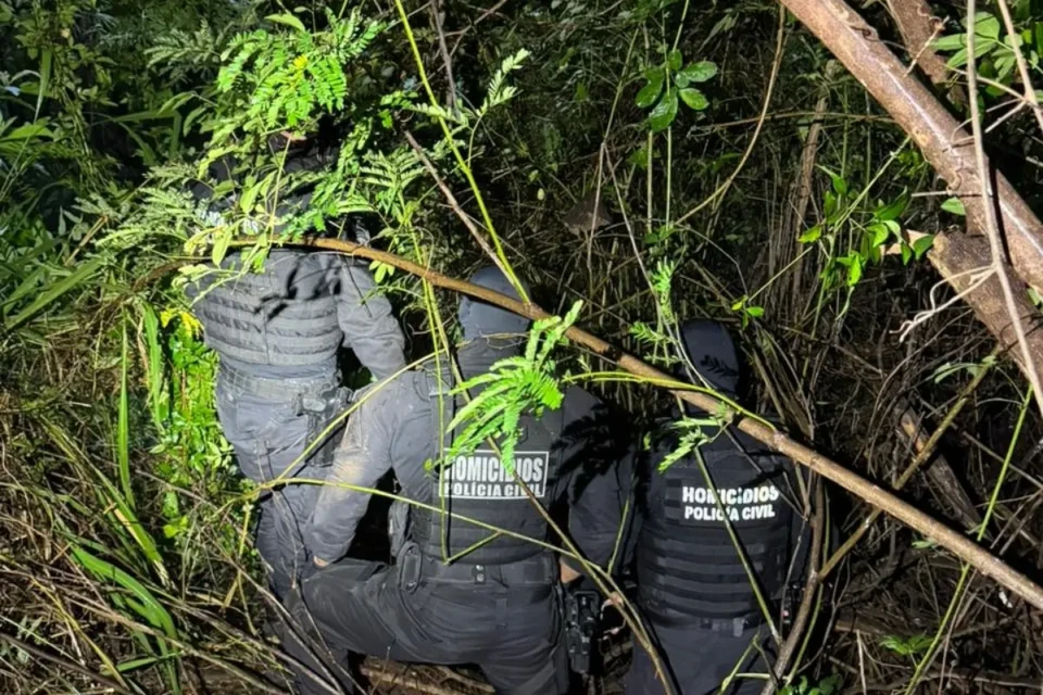 Imagem do momento do encontro do corpo