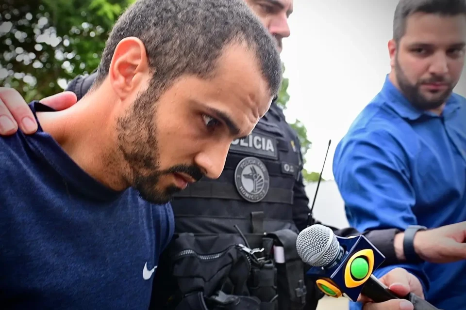 Imagem do Maicon preso durante as investigações
