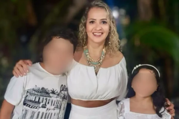 Delegada comenta crime em Itumbiara, Goiás 'Meu ex disse que meu futuro seria de solidão e matou nossos filhos', diz delegada Amanda Souza