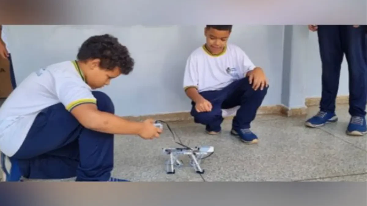 captura de tela 2026 02 19 152128 Professor usa robótica para estimular aprendizado em escola de Aparecida