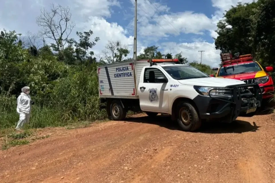 Imagem mostra local onde corpo foi localizado