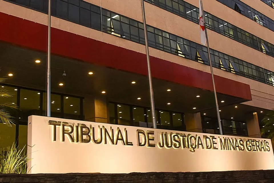 Justiça absolve acusado de estuprar menina de 12 anos por suposta 'formação familiar'