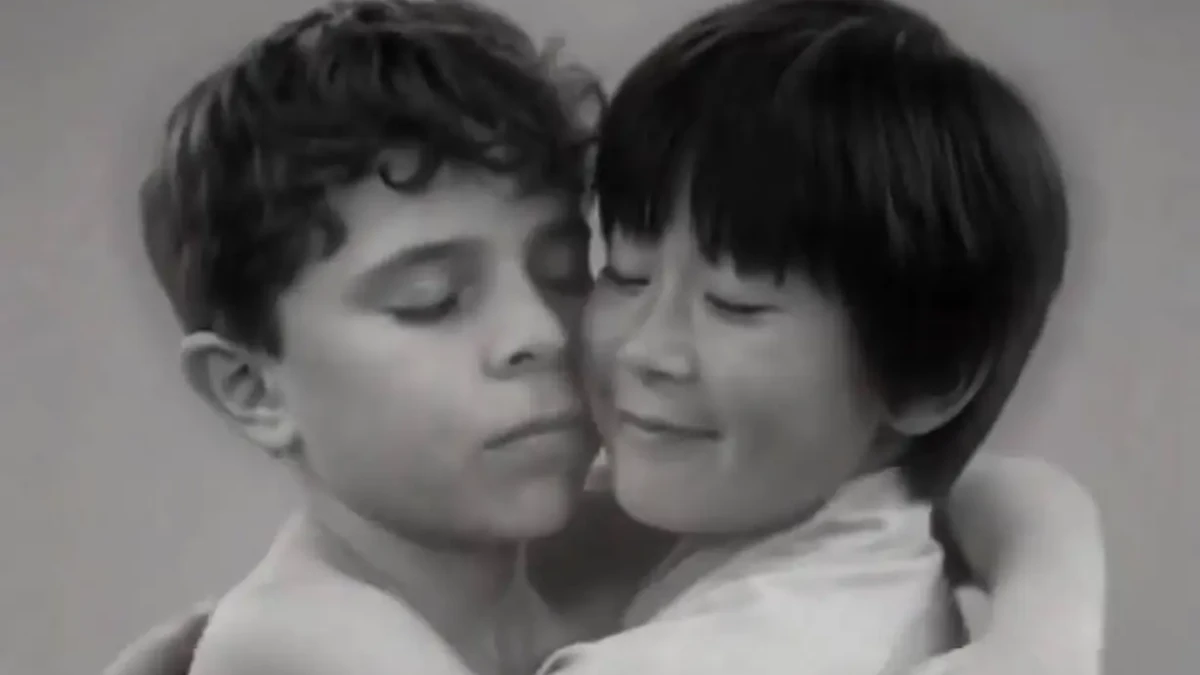 Presidente da Coreia do Sul posta vídeo de IA abraçando Lula Lee Jae-myung recebeu presidente em Seul o chamou de irmão