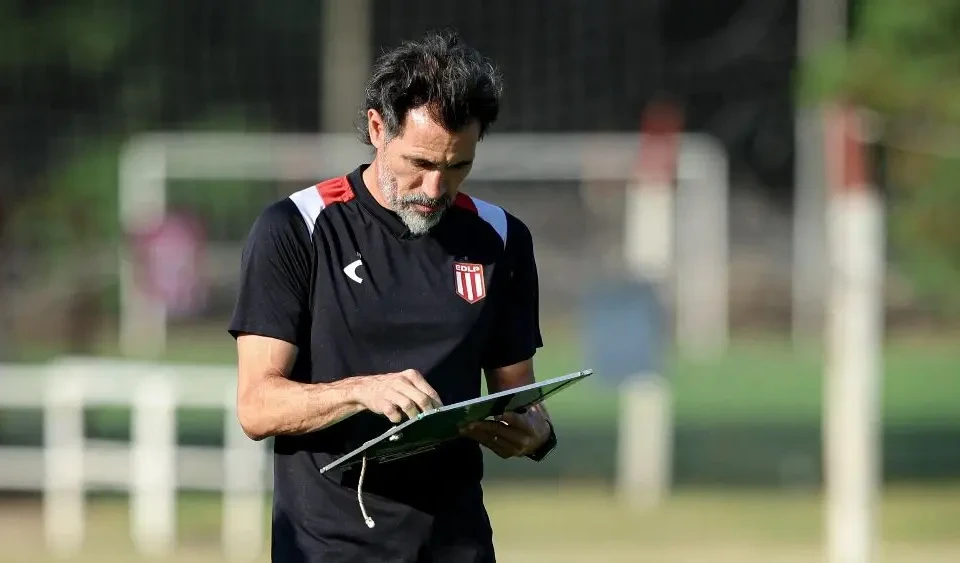 Eduardo Domínguez é anunciado no Atlético Mineiro