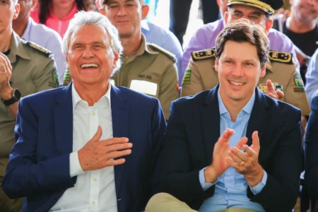 87ca137d-4da4-4131-94f3-d232756f3baf