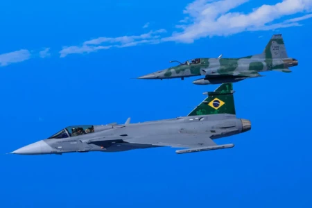 Base de Anápolis coloca caças F-39 Gripen em alerta para proteger Brasília Gripen pode sair de Anápolis e chegar a Brasília em cinco minutos