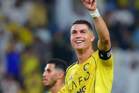 Cristiano Ronaldo amplia império e se torna acionista do Almería