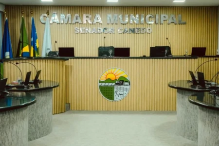 Aberto edital para concurso da Câmara de Senador Canedo; salário de até R$ 11,9 mil (Foto: Divulgação)