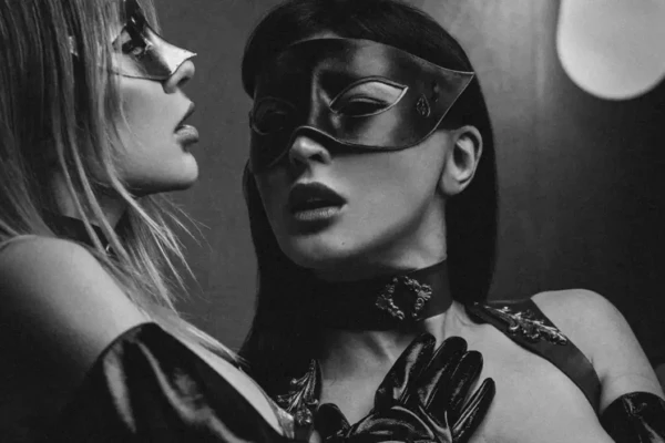 Repórter disse que não resistiu e decidiu viver a aventura Saiba como é o clube sexual mais exclusivo de Los Angeles; frequentador secreto