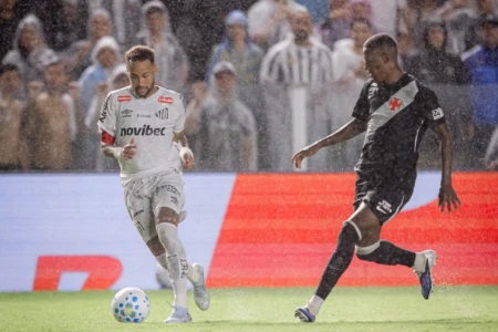 Santos reage no campeonato com show de Neymar