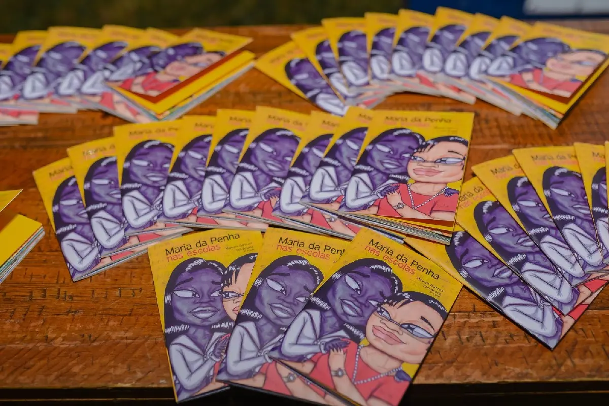 maria da penha x escolas