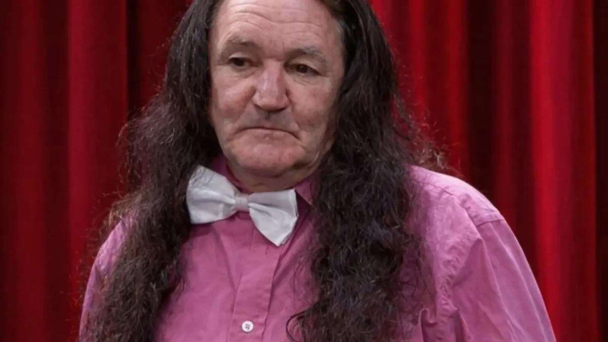 Marquito tem estado de saúde atualizado após cirurgia de 4 horas Humorista do Programa do Ratinho sofreu acidente e ficou em coma induzido