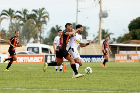 Abecat 2(4) x (1)4 Anápolis