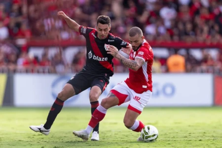Atlético 2x0 Vila Nova