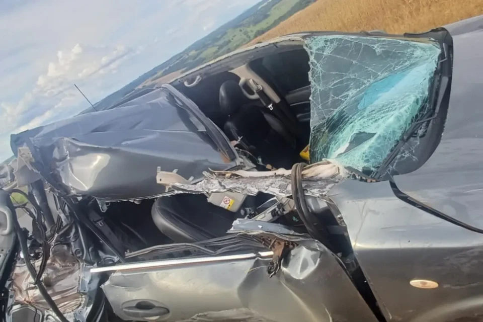 caminhonete x frente