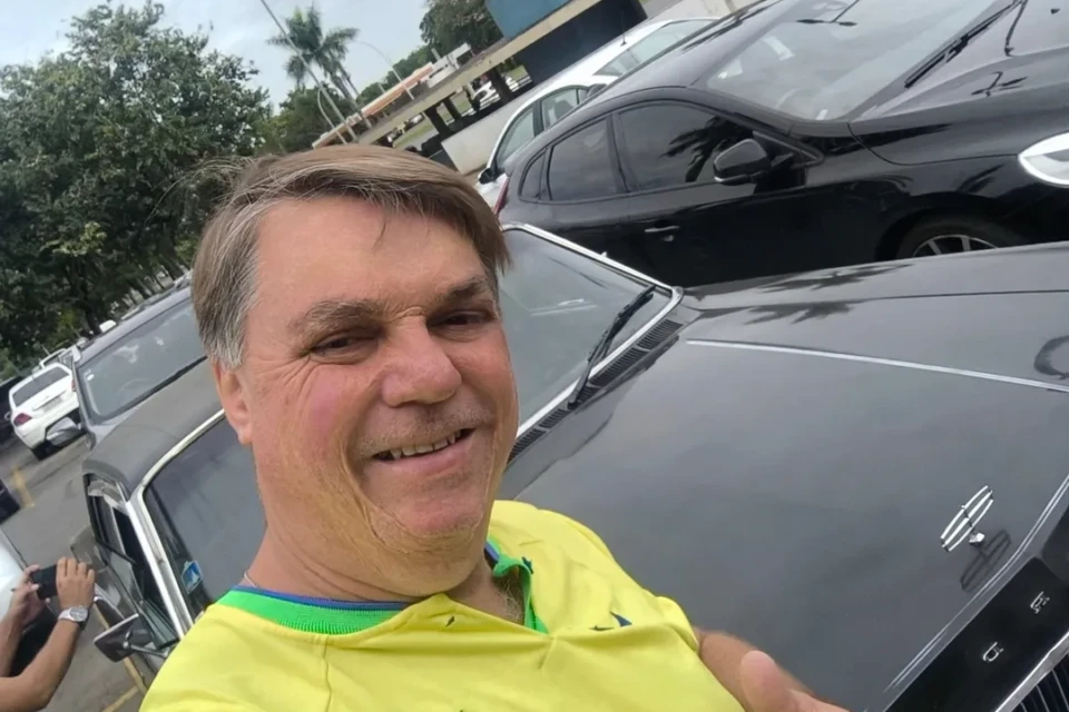 @memorialjk @anapontier @emagrecentrodf @autolimpe.limpe @jairmessiasbolsonaro @michellebolsona