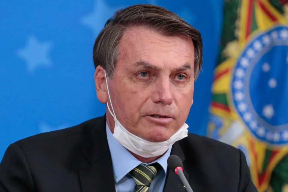 Bolsonaro apresenta recuperação da função renal e melhora parcial dos marcadores inflamatórios