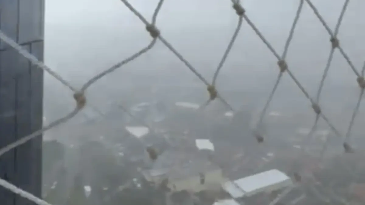 Chove forte em bairros da região sul de Goiânia; vídeo (Foto: Reprodução)