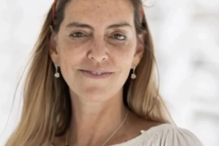 Bióloga Tatiana Coelho de Sampaio, pesquisadora responsável pelos estudos sobre polilaminina (Foto: Reprodução)