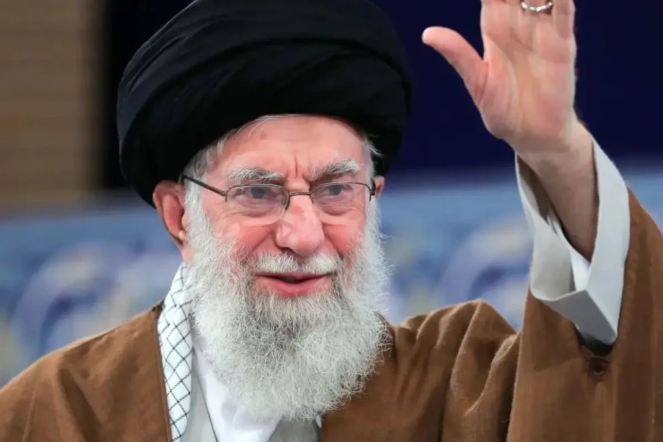 Irã escolhe novo líder após morte de Ali Khamenei (Foto: redes sociais)