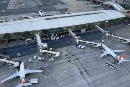 Suspeita de bomba causa cancelamento de voo no Aeroporto de Brasília; PF faz varredura e descarta risco