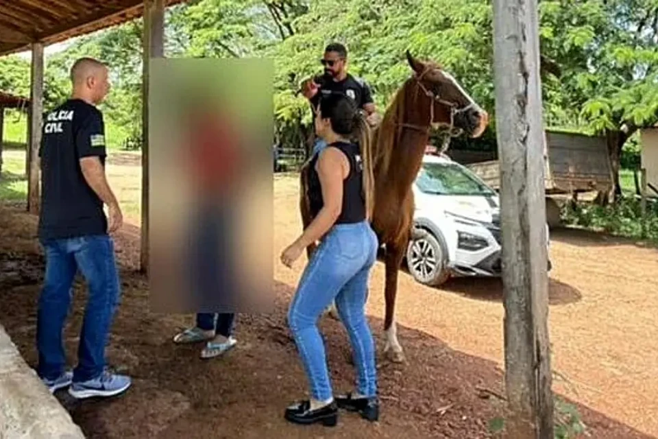 Imagem do suspeito preso