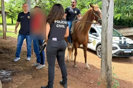 Imagem do suspeito preso