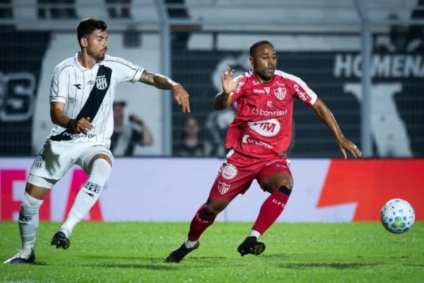 Ponte Preta avança na Copa do Brasil e espera Atlético-GO ou Porto Velho