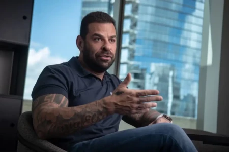 'desejo que tudo se esclareça', diz Ana Paula Valadão Cunhado pastor, dívida de BMW relações da Igreja da Lagoinha com família Vorcaro