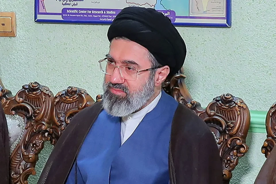 Novo líder supremo do Irã é 'obcecado pelo fim dos tempos', diz ex-colega de escola religiosa Mojtaba acelerar a Humanidade nesse caminho