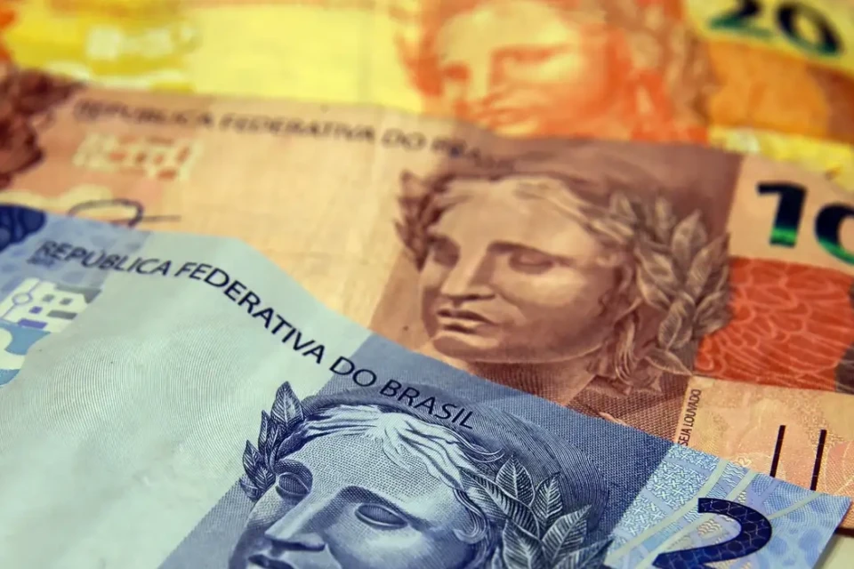 Isenção para quem ganha até R$ 5 mil ainda não vale