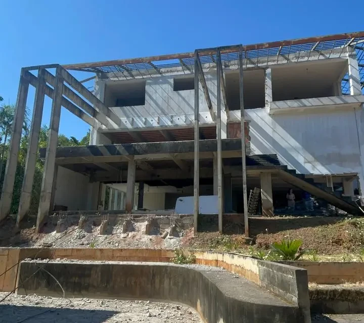 Retrofit: entenda a obra que deu cara à mansão de R$ 24 milhões em Goiânia 6 whatsapp image 2026 03 16 at 17 47 26 5 Retrofit: entenda a obra que deu cara à mansão de R$ 24 milhões em Goiânia