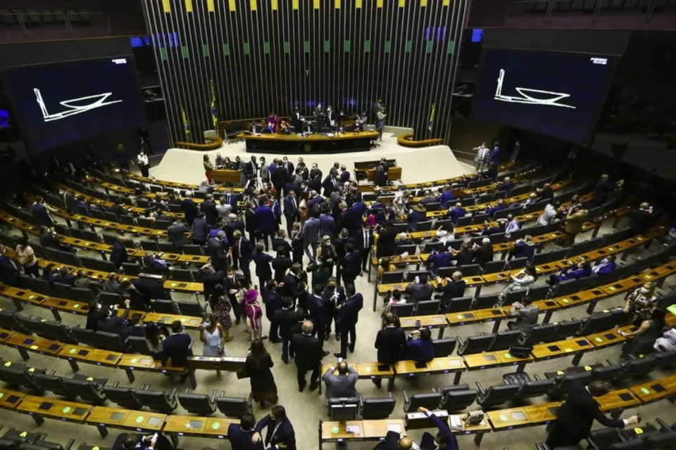 Câmara analisa projeto que reajusta limite de faturamento do MEI (Foto: Agência Câmara)