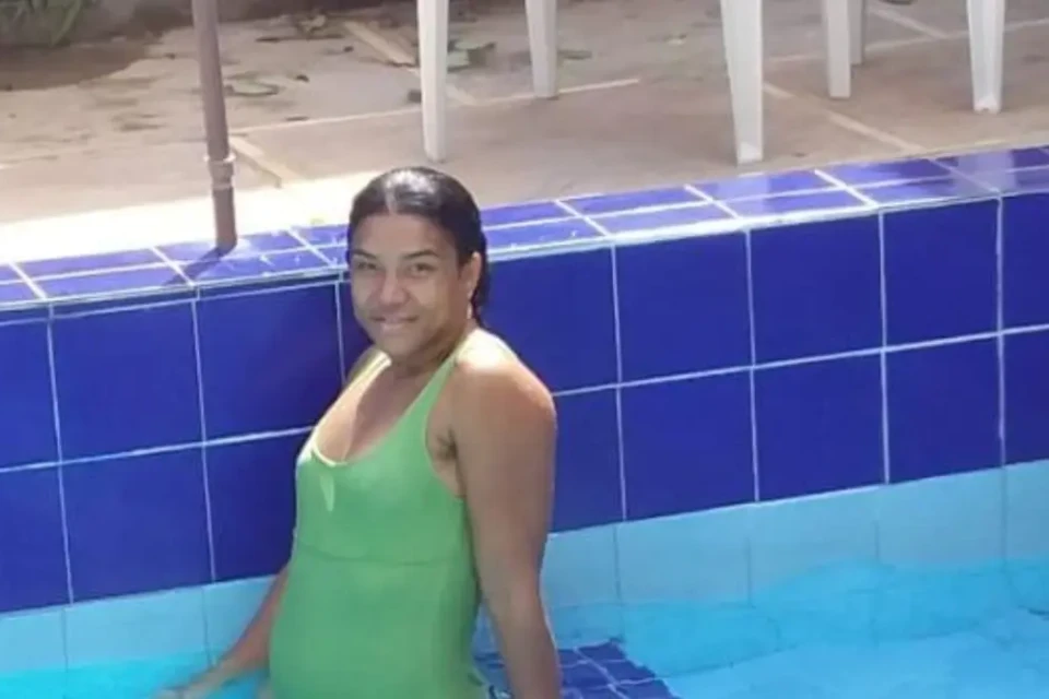 Janicleia Duarte da Silva, de 44 anos, foi arrastada pela enxurrada - (Foto: imagem cedida ao Mais Goiás)