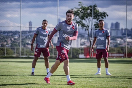 João Vieira é um dos destaques do Vila Nova na temporada
