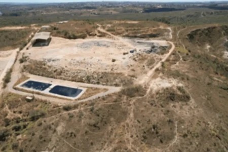 Lixão clandestino de Planaltina tem vazamento de chorume há pelo menos 9 anos (Foto: Reprodução)