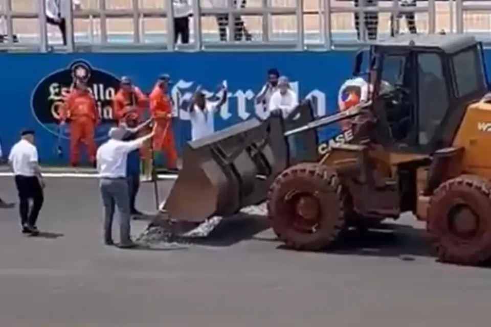 Buraco no MotoGP: novas imagens mostram situação da pista do autódromo de Goiânia 4 image Buraco no MotoGP: novas imagens mostram situação da pista do autódromo de Goiânia