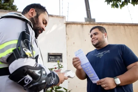 Mais de 230 mil consumidores goianos precisam atualizar os dados para manter a Tarifa Social de Energia Elétrica