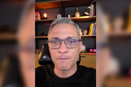 Gayer critica domiciliar de Bolsonaro: '90 dias?'
