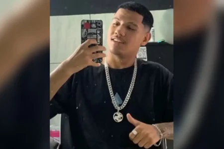 rodrigo x adolescente x torcida organizada