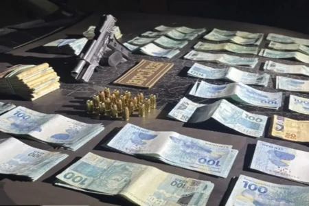 Golpista é encontrado com R$ 88 mil e tenta subornar PMs para evitar a prisão em Goiânia