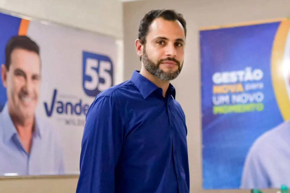 image Morre Alexandre Silveira, filho do ex-deputado Simeyzon Silveira