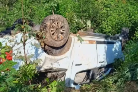 Homicídio culposo: motorista é indiciado por capotamento que matou duas pessoas e feriu 17 (Foto: Reprodução)