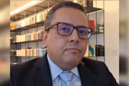 Justiça nega pedido de indenização em ação contra advogado que expôs fiel que denunciou pastor