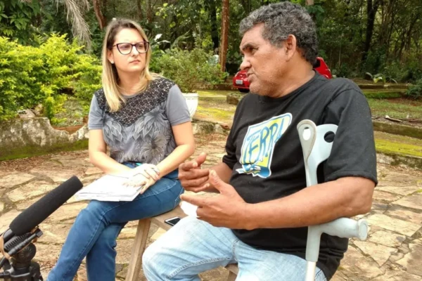 Livro de jornalista goiana sobre acidente com Césio-137 vira top 1 na Amazon, após série